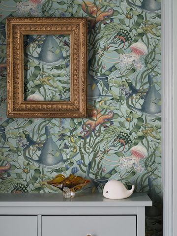 Купить обои для детской в Москве из каталога Fairyland от Borastapeter из Швеции с доставкой