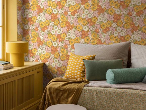 Каталог обоев в цветочек для зала Flowers от Boråstapeter | Бесплатная доставка по России
