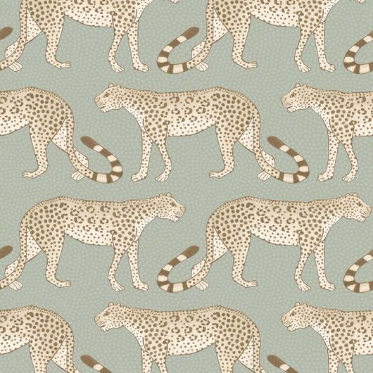 Обои из Великобритании коллекции ARDMORE от COLE & SON. Марширующие леопарды влево и вправо обоям, их хвосты образуют узоры и ритмы, связанные с танцем и музыкой, прекрасно подойдут для прихожей. Приобрести  с бесплатной доставкой в О-Дизайн
