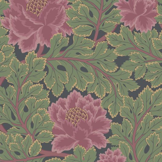 Английские флизелиновые обои AURORA от Cole & Son из каталога The Pearwood Collection артикул 116/1002  с бордовыми рисунком цветов пиона на черном фоне.