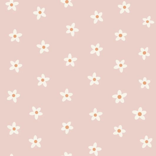 Розовые флизелиновые обои с ромашками для интерьера Daisies pink арт. 131113 в интерьере комнаты — уютный и игривый узор для стен.