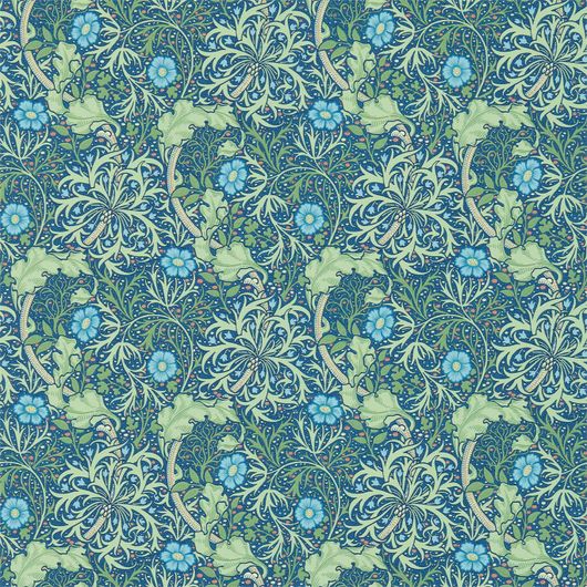 Английские бумажные обои Morris Seaweed артикул 216865 из коллекции Compilation Wallpaper от бренда Morris & Co в бирюзово голубых тонах с узором морских водорослей купить для спальни недорого.