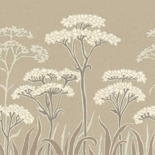 Цифровые обои для стен Achillée Art Nouveau Beige, арт. 9693W от Borastapeter – это изящное украшение стен, где нежные гроздья цветов тысячелистника тянутся вверх, к потолку, в спокойной, нейтральной палитре: кремово-белые и серо-бежевые тона на бежевом фоне в стиле югенд. Закажите это произведение искусства в интернет-магазине ODesign. Бесплатная доставка по всей России.