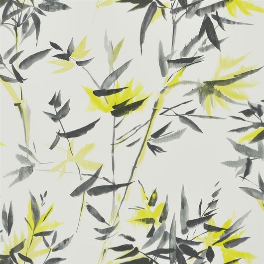 Приобрести флизелиновые обои для прихожей  арт. PDG652/02  из коллекции Shanghai Garden от Designers Guild, Великобритания с изображением бамбука в черно-желтых тонах на белом фоне с эффектом акварельного рисунка.