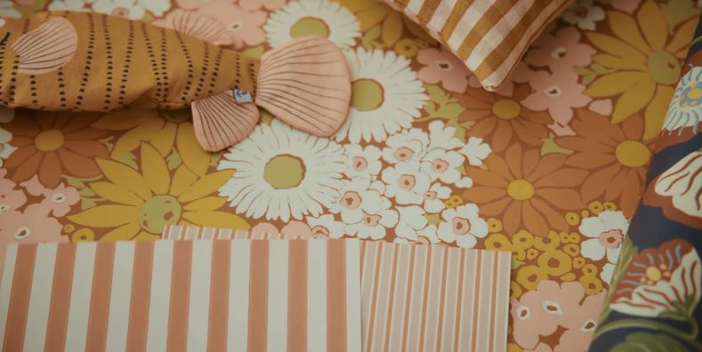 Коллекция Flowers от Boråstapeter — узоры из архива и новые дизайны