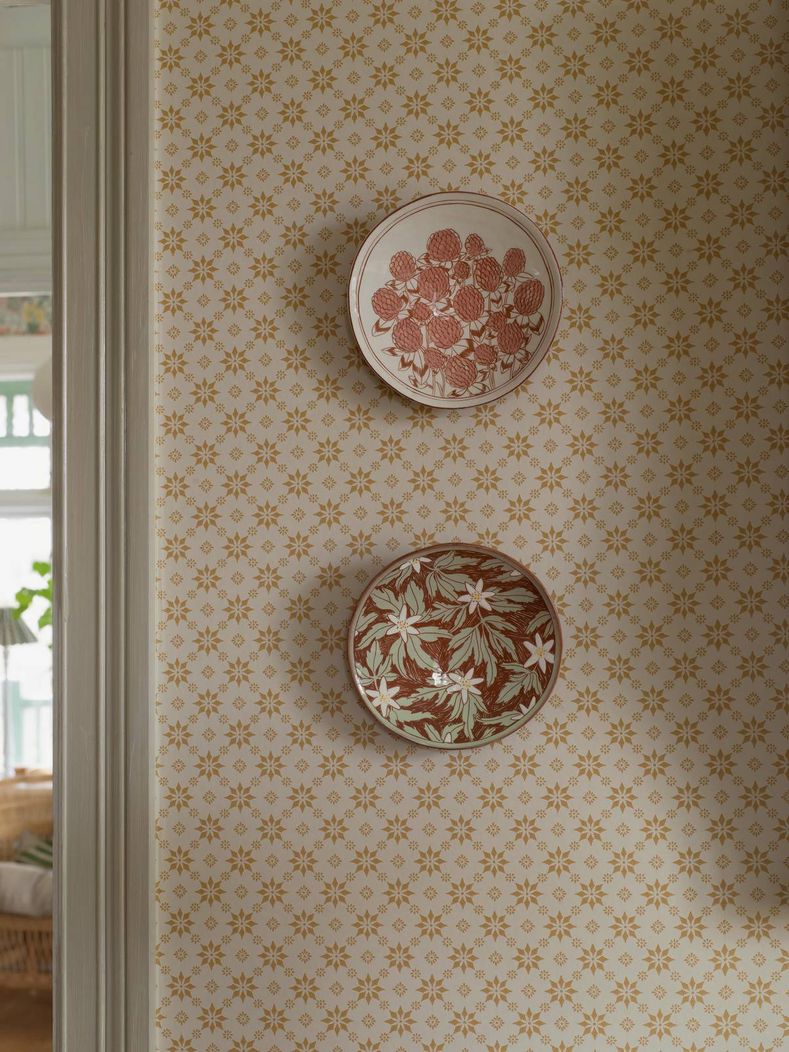 Исторические обои Stella Cake Batter