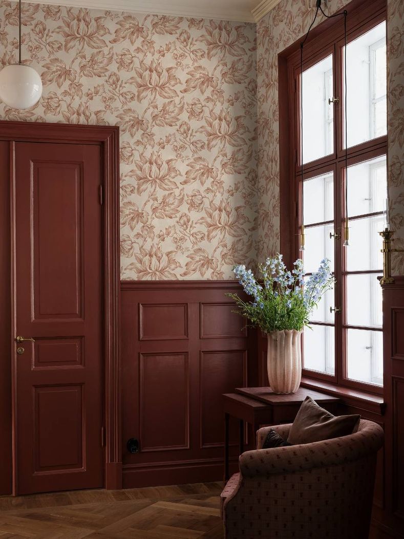 Флизелиновые обои Archive Flower Red Артикул:9157