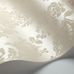 Рисунок обоев Giselle от Cole & Son, имитирующий шелковую ткань с перламутровым блеском и украшающим ее дамасским узором в оттенках льна, дарит ощущение возвышенной романтики. Выбрать обои для спальни в интернет-магазине с бесплатной доставкой.