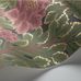 Английские флизелиновые обои AURORA от Cole & Son из каталога The Pearwood Collection артикул 116/1002 c растительным рисунком с бордовыми цветами на черном фоне. Обои для кабинета, прихожей или для пальни. Большой ассортимент.