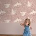 Флизелиновые обои Swans antique pink арт. 130958 — романтичные обои с лебедями для игровой.