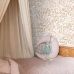Флизелиновые обои для спальни Flowers and birds beige and soft pink арт. 139862 — с цветами и птицами в тёплых тонах — бежевый и нежно розовый создают в комнате жизнерадостную, уютную атмосферу.