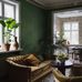 Обои для гостиной от Borastapeter коллекция Dreamy Escape арт 4271 , пр-во Швеция,яркого нефритово-зеленого цвета с мерцающими золотыми деталями,купить недорого в Москве.Фото в интерьере