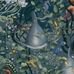 Узор детских обоев Underwater Magic Ocean blue, арт. 8153 из каталога Fairyland, где морские водоросли мягко колышутся, открывая взору скрытую морскую флору и фауну, от рифовых акул до морских коньков. Флизелиновые обои премиум-класса в интернет магазине с доставкой. Шведские экологичные обои.