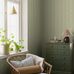 Цветочные обои Hufvudsta Gård Green Boråstapeter Flowers 9165 — обои для гостиной, скандинавский интерьер