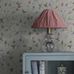 Цифровое панно для гостиной My Feldt Blåklocka, арт. 9689W от Borastapeter, выполненный вручную узор в виде голубых цветов колокольчика с мягкими вкраплениями фиолетового и розового с оттенками зеленого на светло-сером фоне с текстурой, напоминающей лен. Заказать в интернет-магазине ODesign с бесплатной доставкой по всей России.