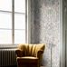 Цифровое панно для гостиной Arts and Crafts Green, арт 9704W от Borastapeter – с пышным цветочным орнаментом впечатляющих размеров в мягких пастельных тонах на кремово-белом фоне. Закажите эти изысканные обои в интернет-магазине ODesign. Бесплатная доставка по всей России.