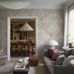Цифровое панно для гостиной Dahlia Garden Grand Light Beige, арт 9723W от Borastapeter – великолепные георгины и нежная листва в мягких теплых оттенках розового, бежевого, желтого и коричневого на светло-серо-голубом фоне. Закажите эти изысканные обои в интернет-магазине ODesign. Бесплатная доставка по всей России.