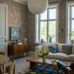 Цифровое панно для гостиной Under the Elder Tree Grand Brown, арт 9749W от Borastapeter – масштабный узор в стиле Arts & Crafts с забавными зверушками, спрятанными среди листвы, со светло-серо-бежевыми деталями на теплом красновато-коричневом фоне делает восхитительной спальню, прихожую, гостиную или кухню. Закажите эти изысканные обои в интернет-магазине ODesign. Бесплатная доставка по всей России.