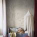 Цифровое панно для детской Kingdom of the Willow Grand Beige, арт. 9761W от Borastapeter — это волшебный лес с принцессами, драконами, тайными сундуками с сокровищами и волшебными замками в коричнево-бежевых и кремово-белых тонах. Эти изысканные обои идеально подойдут для спальни, прихожей, гостиной или кухни, создавая атмосферу уюта и спокойствия. Приобрести их можно в интернет-магазине ODesign с бесплатной доставкой по всей России.
