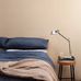 Интерьер спальни декорированный обоями  Knit Medium от Eco Wallpaper  коллекция  Atmospheres