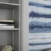 Флизелиновые фотообои из Швеции коллекция NORTHERN STRIPES от Borastapeter. Habotai Stripe – широкая, горизонтальная полоска синего цвета на светлом фоне, рисунок имитирующий роспись по ткани.  Обои для гостиной, обои для спальни. Купить обои с доставкой на дом, онлайн оплата, большой выбор