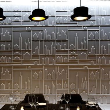 03_Plums_Restaurant,_The_Ritz-Carlton,_Bahrain