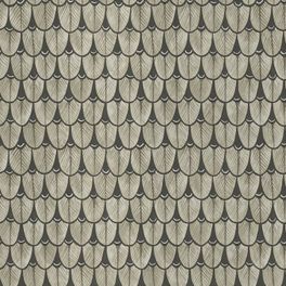 Восхитительные флизелиновые обои Narina - Baobab Platinum арт. 129/7029 от Cole&Son (Великобритания) каталог Ardmore Baobab, где узор составляют стилизованные перья птицы Нарина в платиновом оттенке.