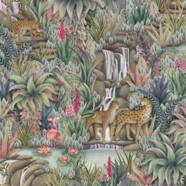 Детальный фрагмент обоев Injisuthi Viridian арт. 129/9047 от Cole&Son(Англия) из каталога Ardmore Baobab со сложным рисунком флоры и фауны южной африки в таинственном сумеречном цвете.