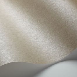 Мерцающие однотонные обои Linen Grey от Eco Wallpaper с эффектом жемчужного сияния цвета серого льна. Купить обои для стен в салонах ОДизайн, большой ассортимент.