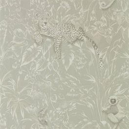 Заказать дизайнерские обои Lengau, арт. 112250 из коллекции Mirador, Harlequin с изображением животных среди экзотических растений в оттенках серебра и серого с бесплатной доставкой.