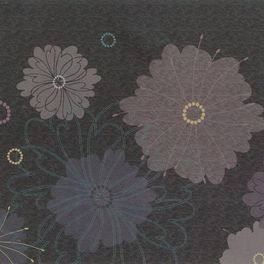 Крупное панно с цветами на фоне восточного орнамента в стиле шинуазри