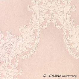 Флизелиновые обои "Boudoir" производства Loymina, арт.GT1 007, с классическим рисунком дамаска-медальона в розовых оттенках, купить в шоу-руме в Москве