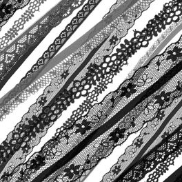 Флизелиновые фотопанно из Швеции коллекция FASHION от Mr.PERSWALL под названием SOFT DRAPINGS. Черно-белое панно с изображением кружевной тесьмы. Фотопанно для гостиной, купить обои